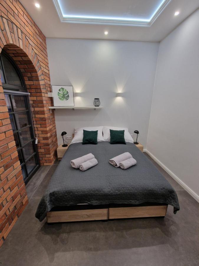 Microhotels Fabryczna 17 Zielona Gora  Exterior photo